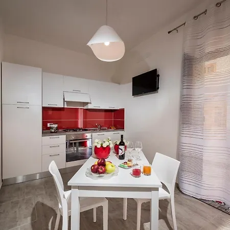 Cineholiday House 2 Apartment Castellammare del Golfo